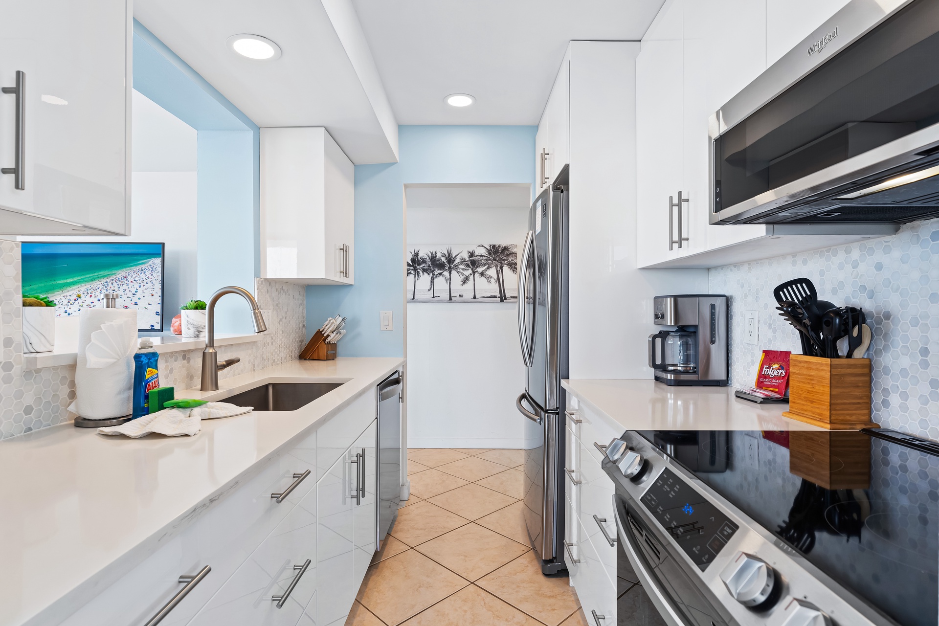 Our House at the Beach - 604E | Photo 4