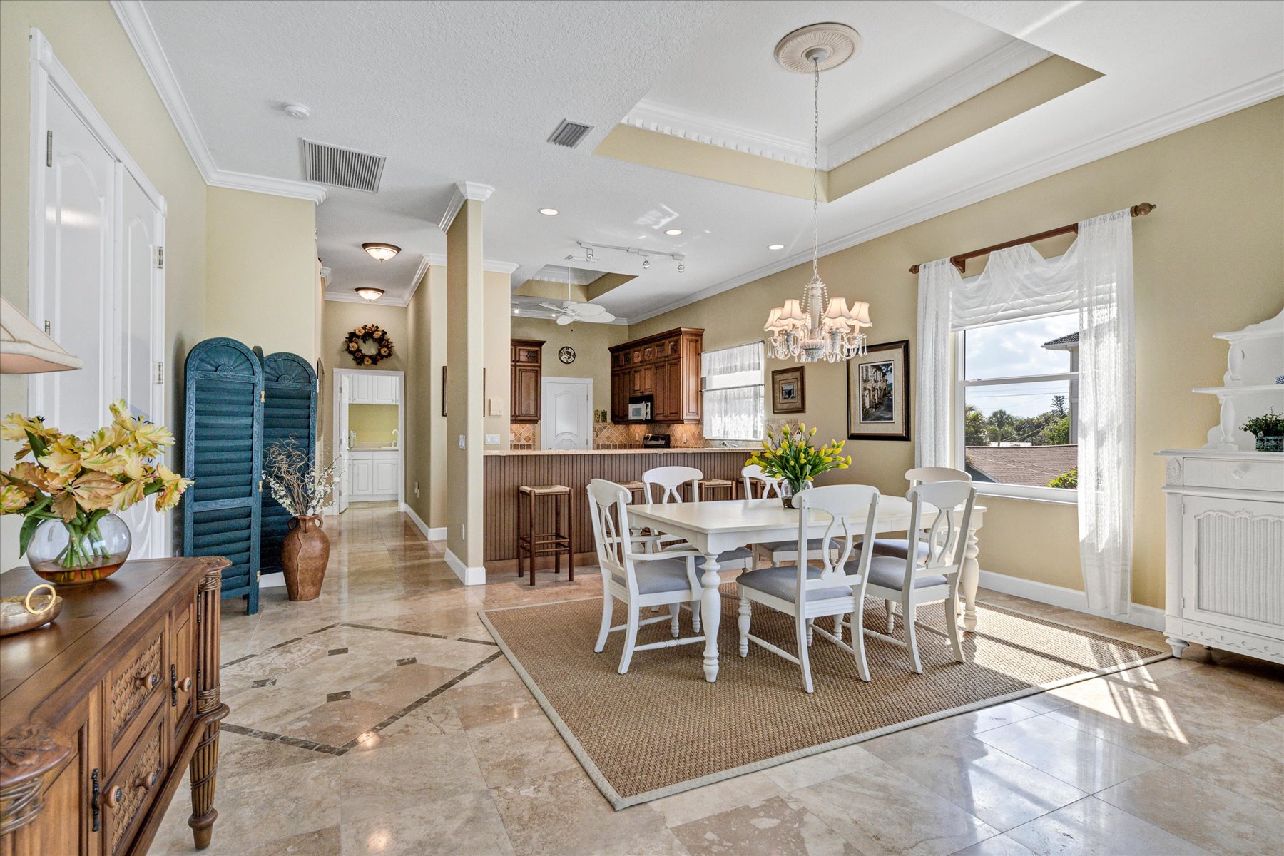 Ocean Vue - A | Photo 9