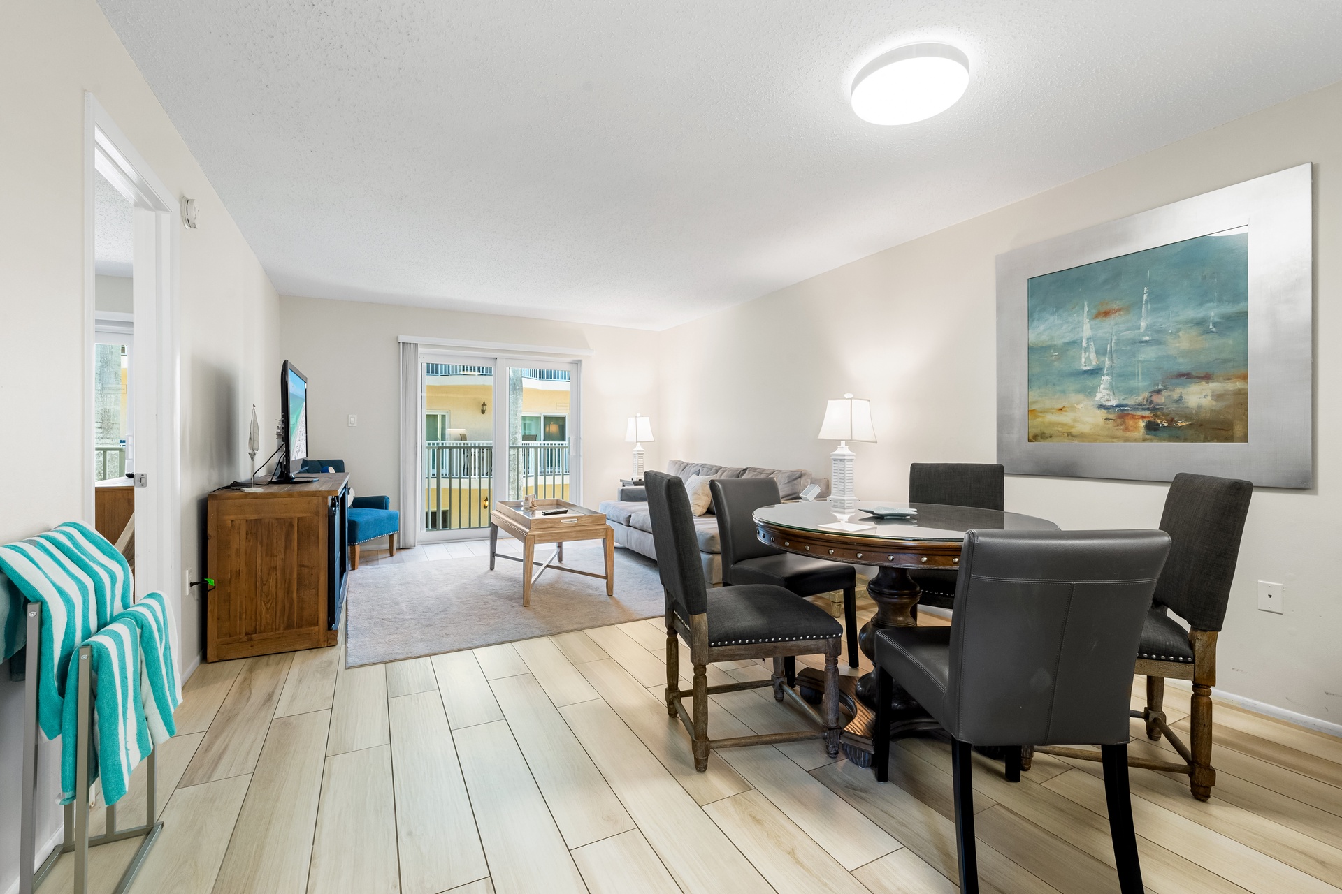 Palm Bay Club - 343 Bayside | Photo 15