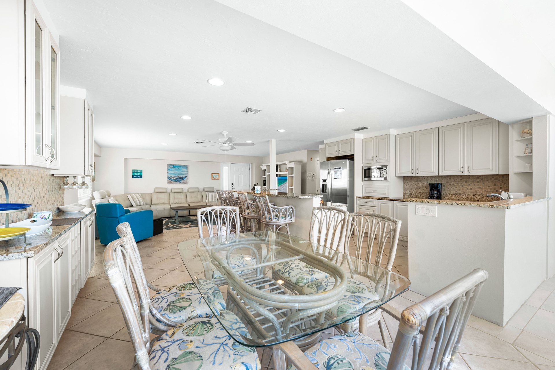 Jamaica Royale Beachfront Tower - 802 | Photo 11