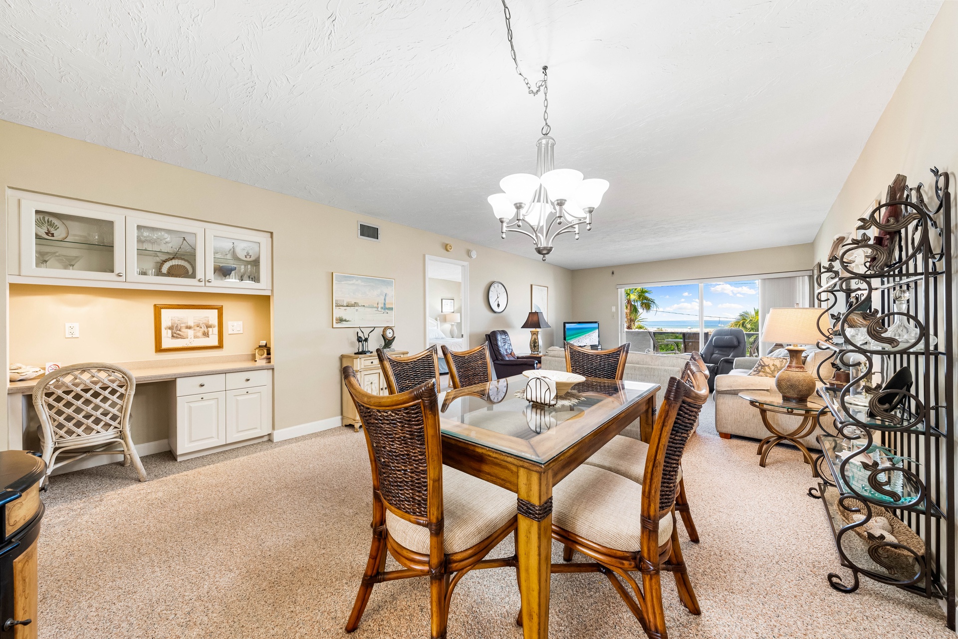 Tivoli by the Sea: 306 | Photo 15