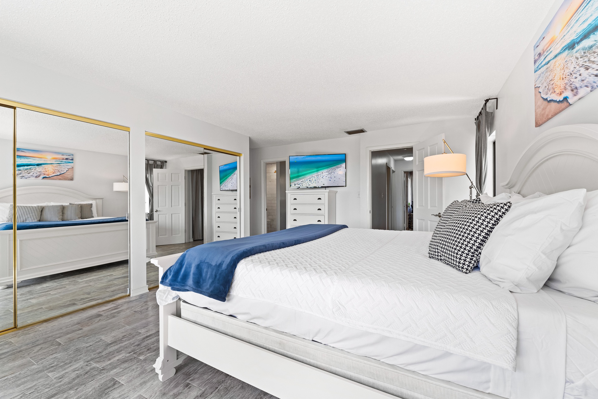 Just Beachy - Unit 5 | Photo 13