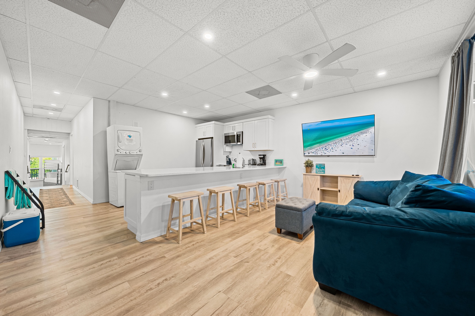 Mallory Squared- Unit B | Photo 2