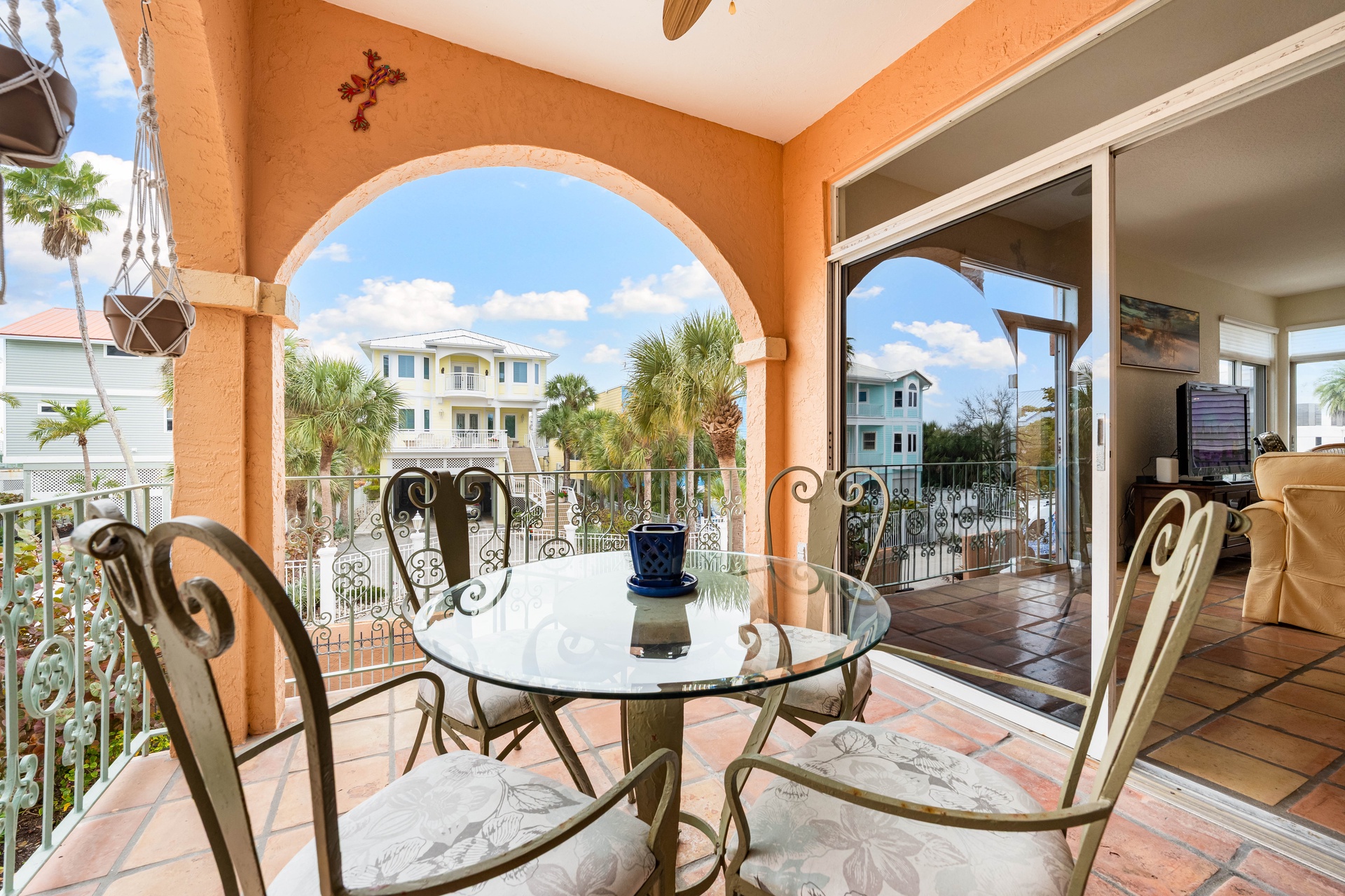 Seahorse Cove | Photo 8