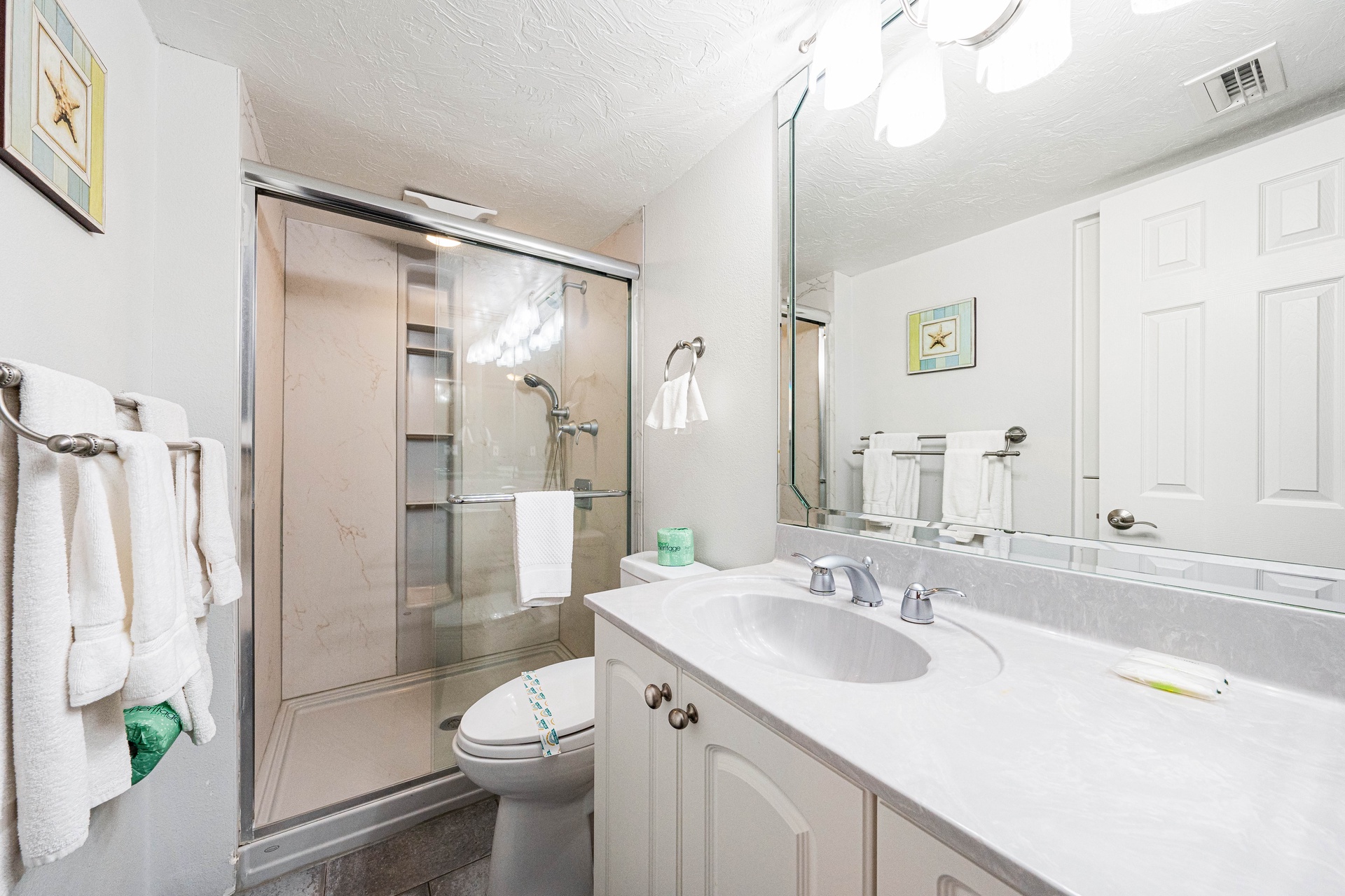 Tivoli by the Sea: 207 | Photo 24