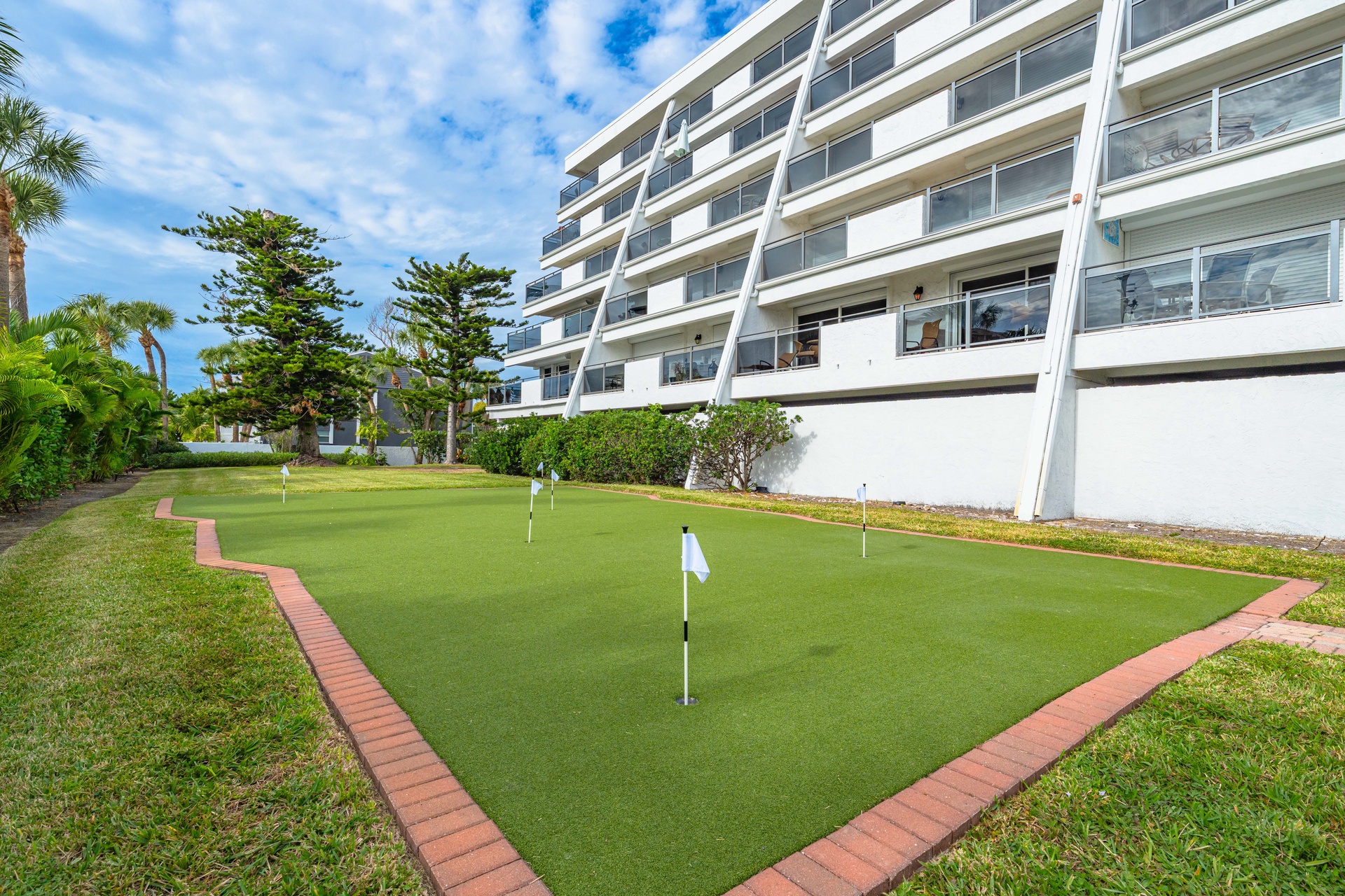 Tivoli by the Sea: 502 | Photo 490