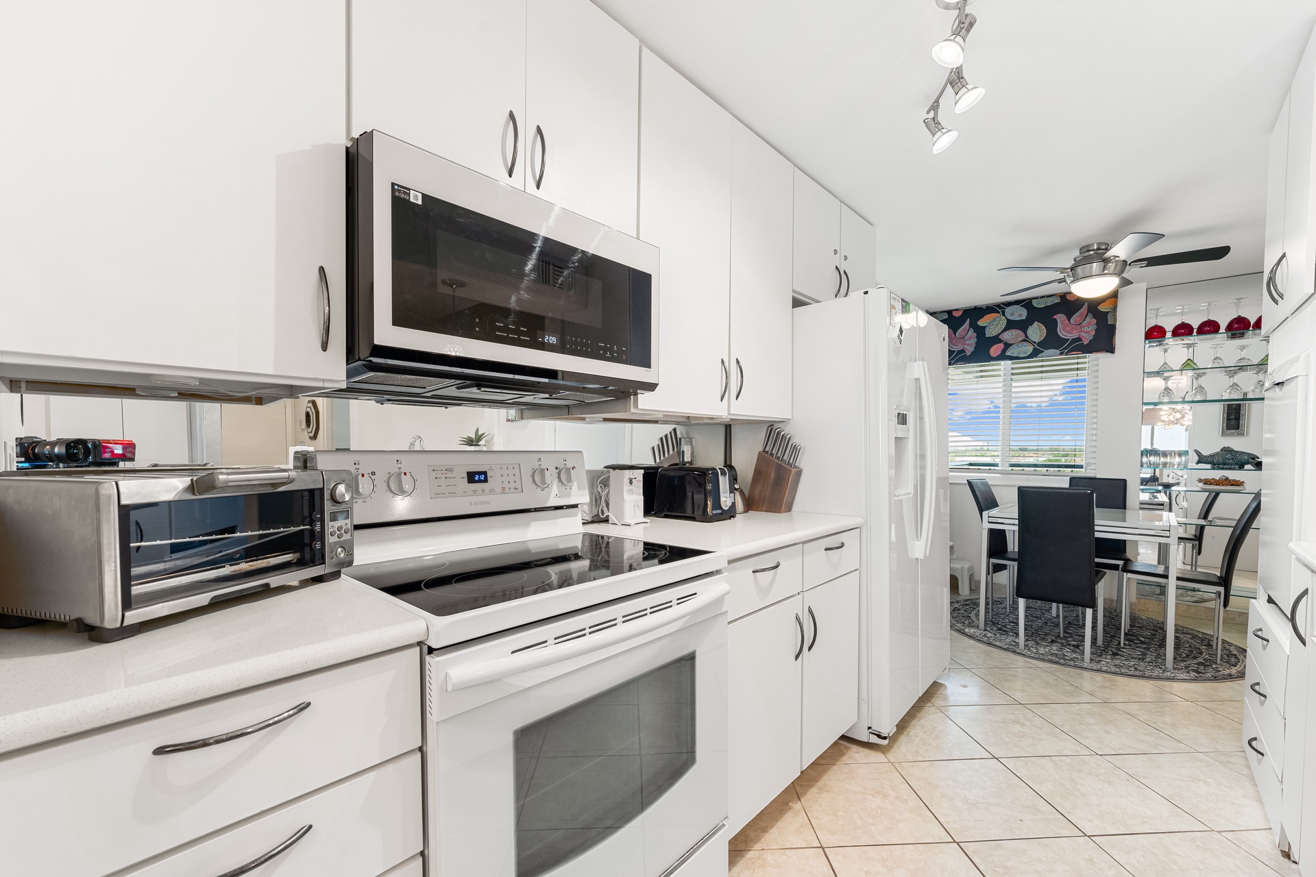 Tivoli by the Sea: 601 | Photo 12