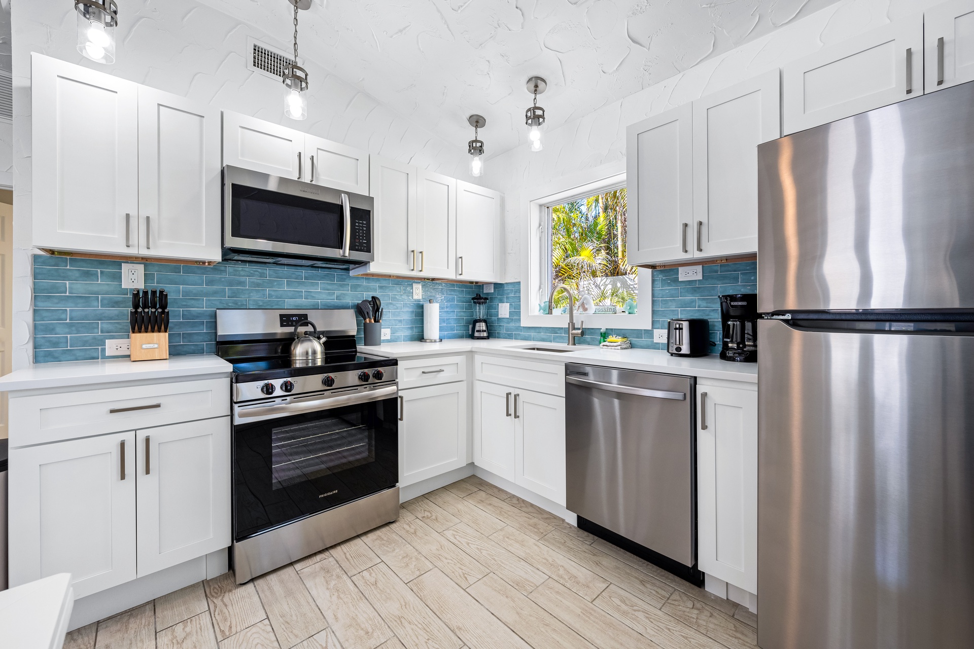 Crescent Coral - A Crescent Beach Villa | Photo 6