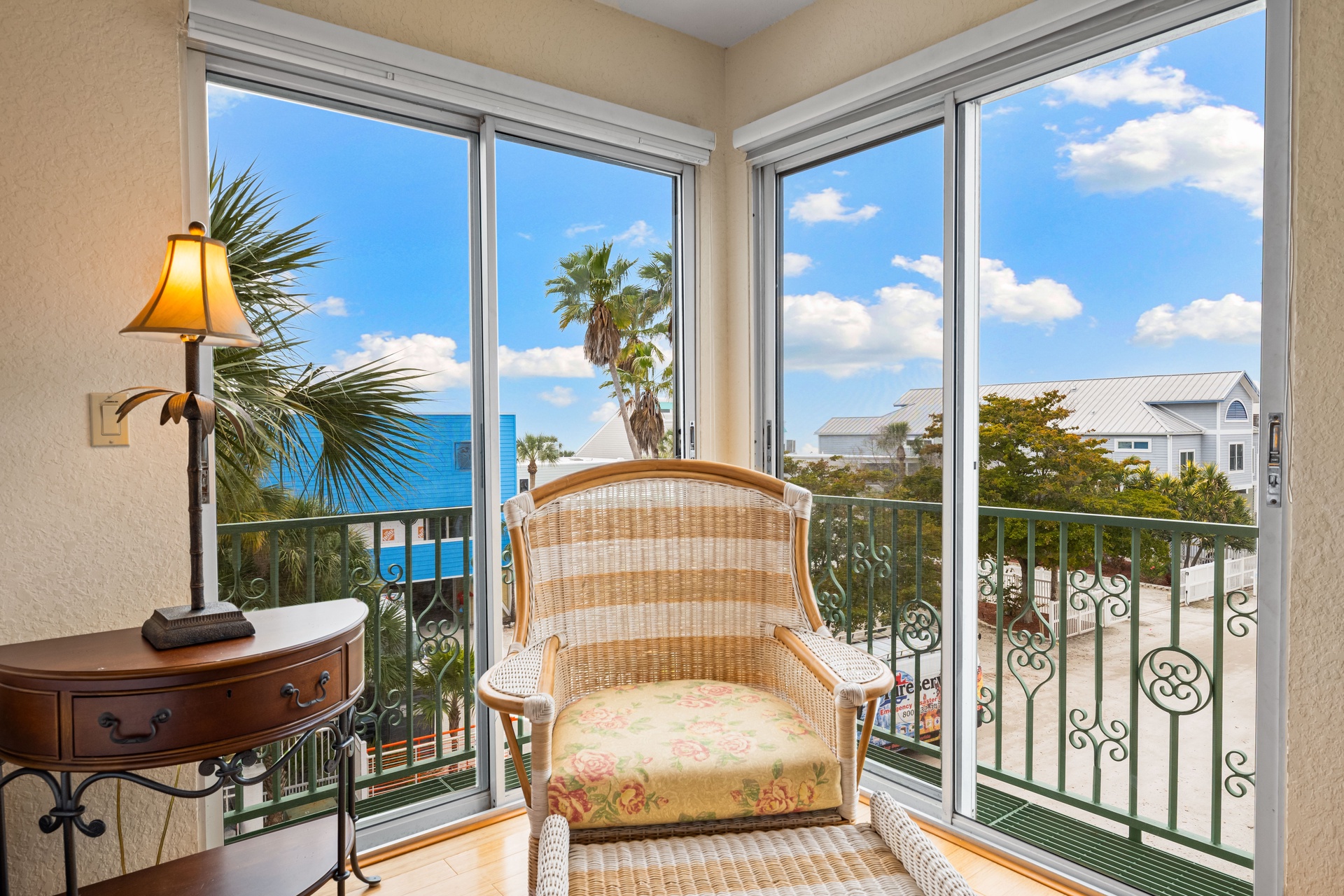 Seahorse Cove | Photo 23