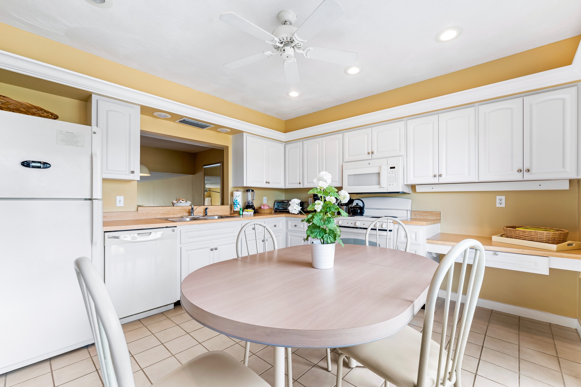 Lake House at the Beach - C103 | Photo 11