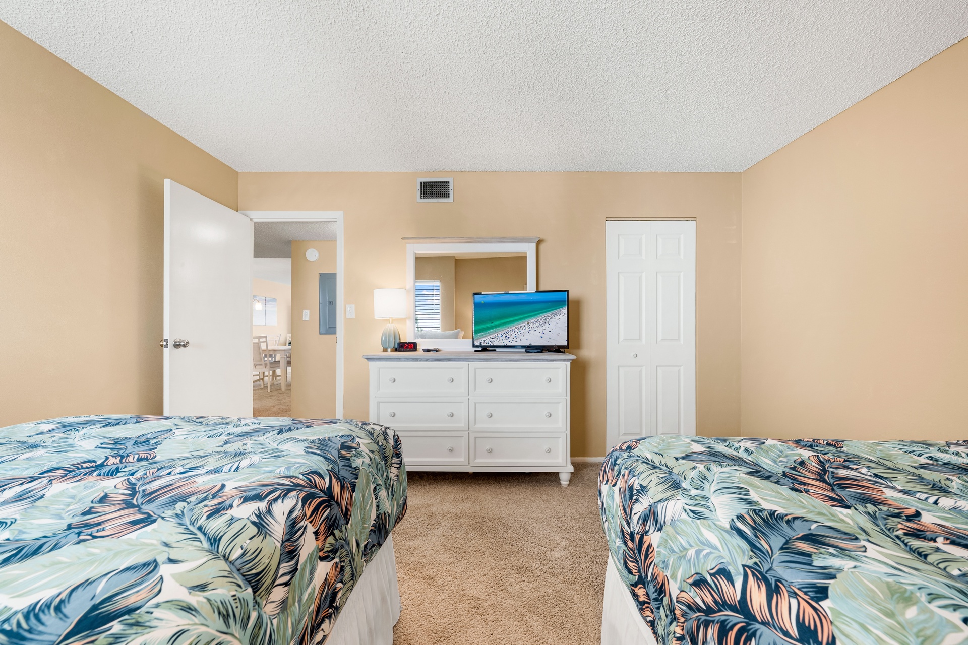 Tivoli by the Sea: 503 | Photo 29
