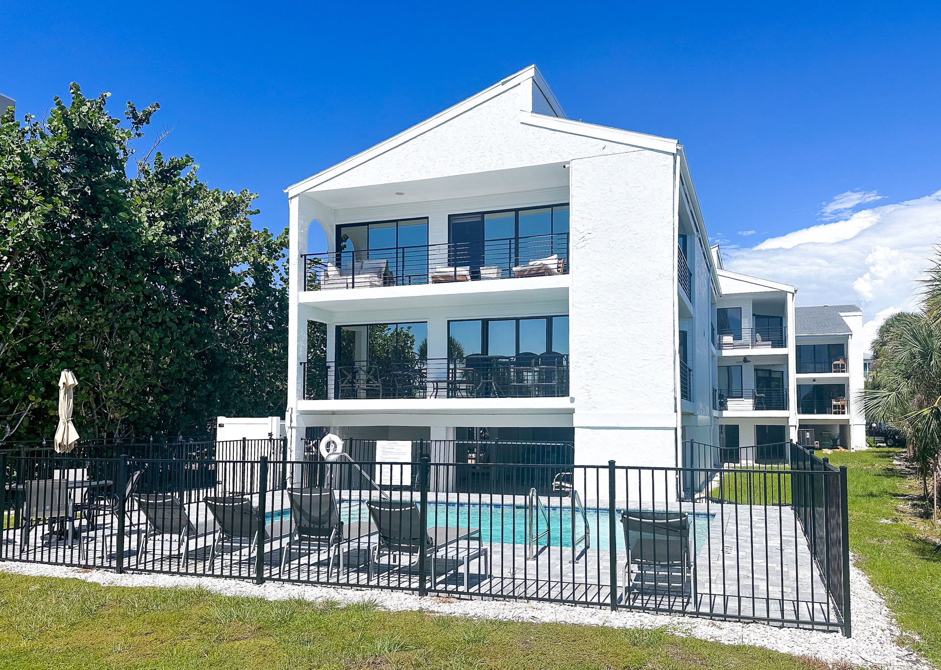 Just Beachy - Unit 2 | Photo 474