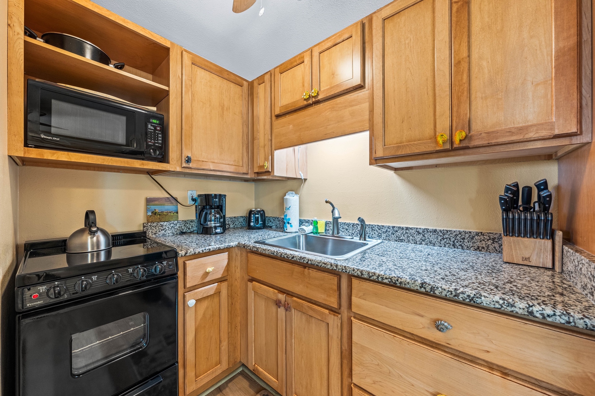 Gulf Holiday - Unit 18 | Photo 4