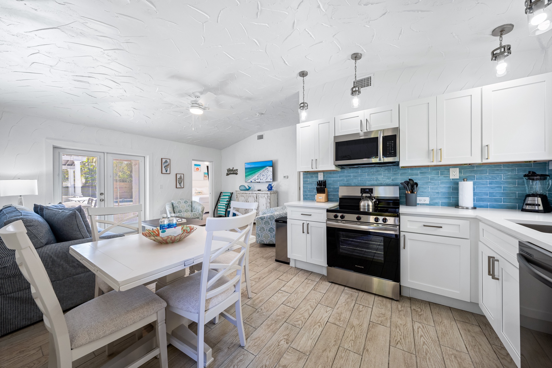 Crescent Coral - A Crescent Beach Villa | Photo 2