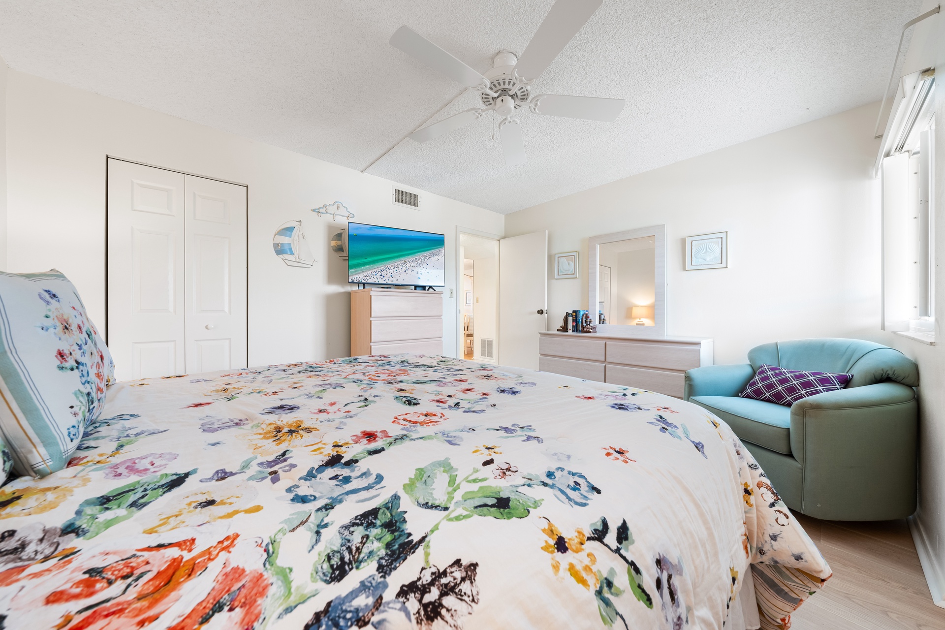 Tivoli by the Sea: 606 | Photo 25