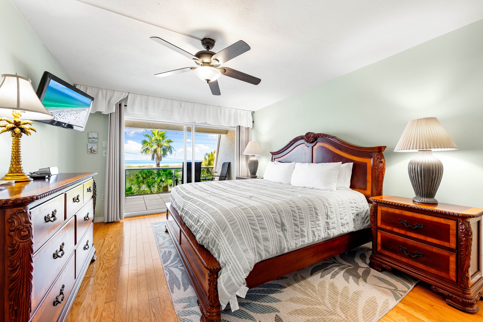 Tivoli by the Sea: 307 | Photo 18