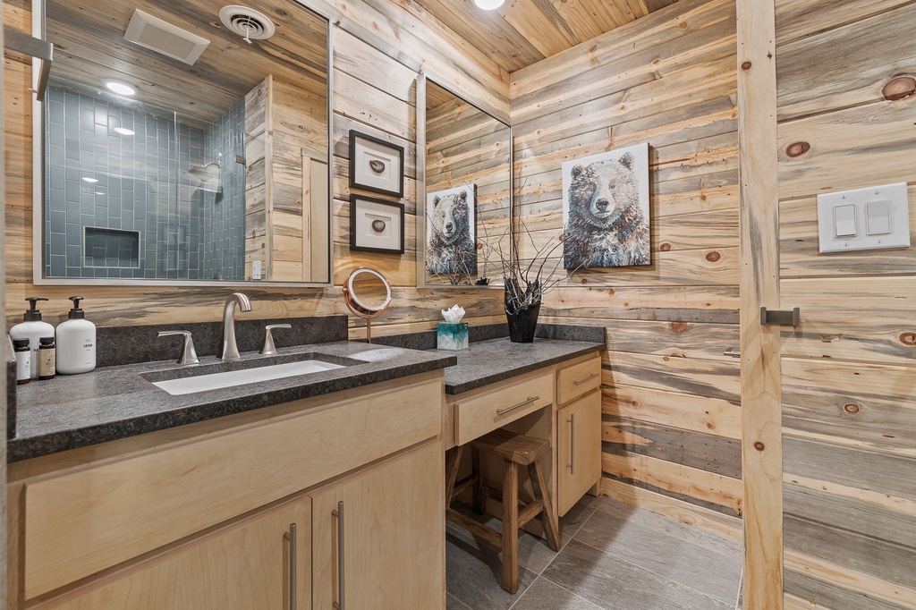 8580 Creek Crossing-3