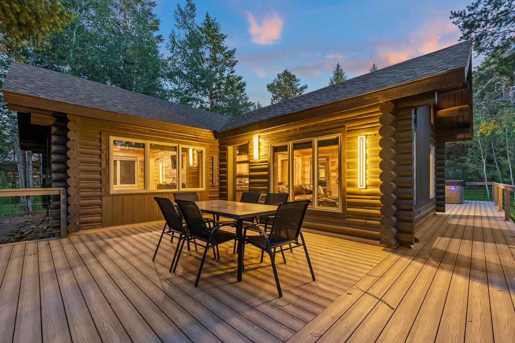8580 Creek Crossing Twilight-1