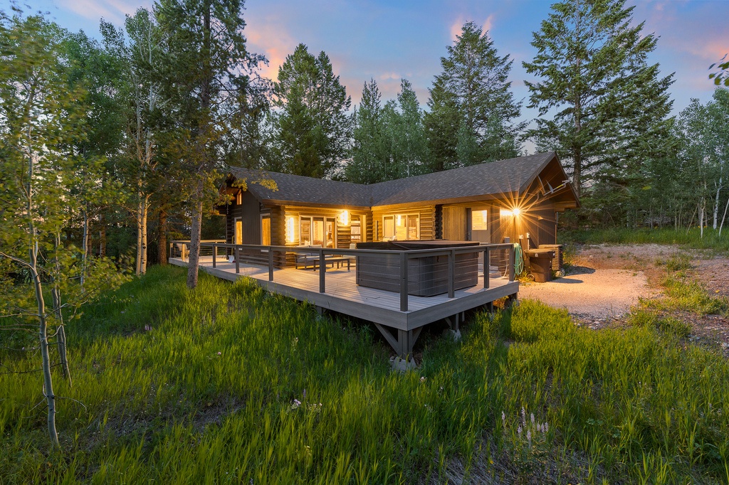8580 Creek Crossing Twilight-3