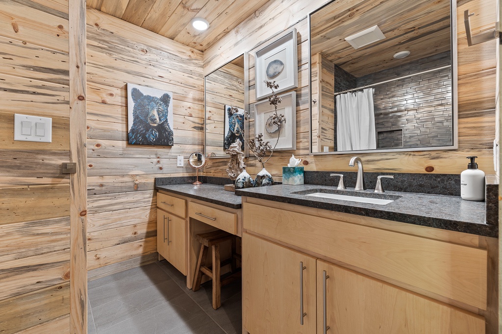 8580 Creek Crossing-16