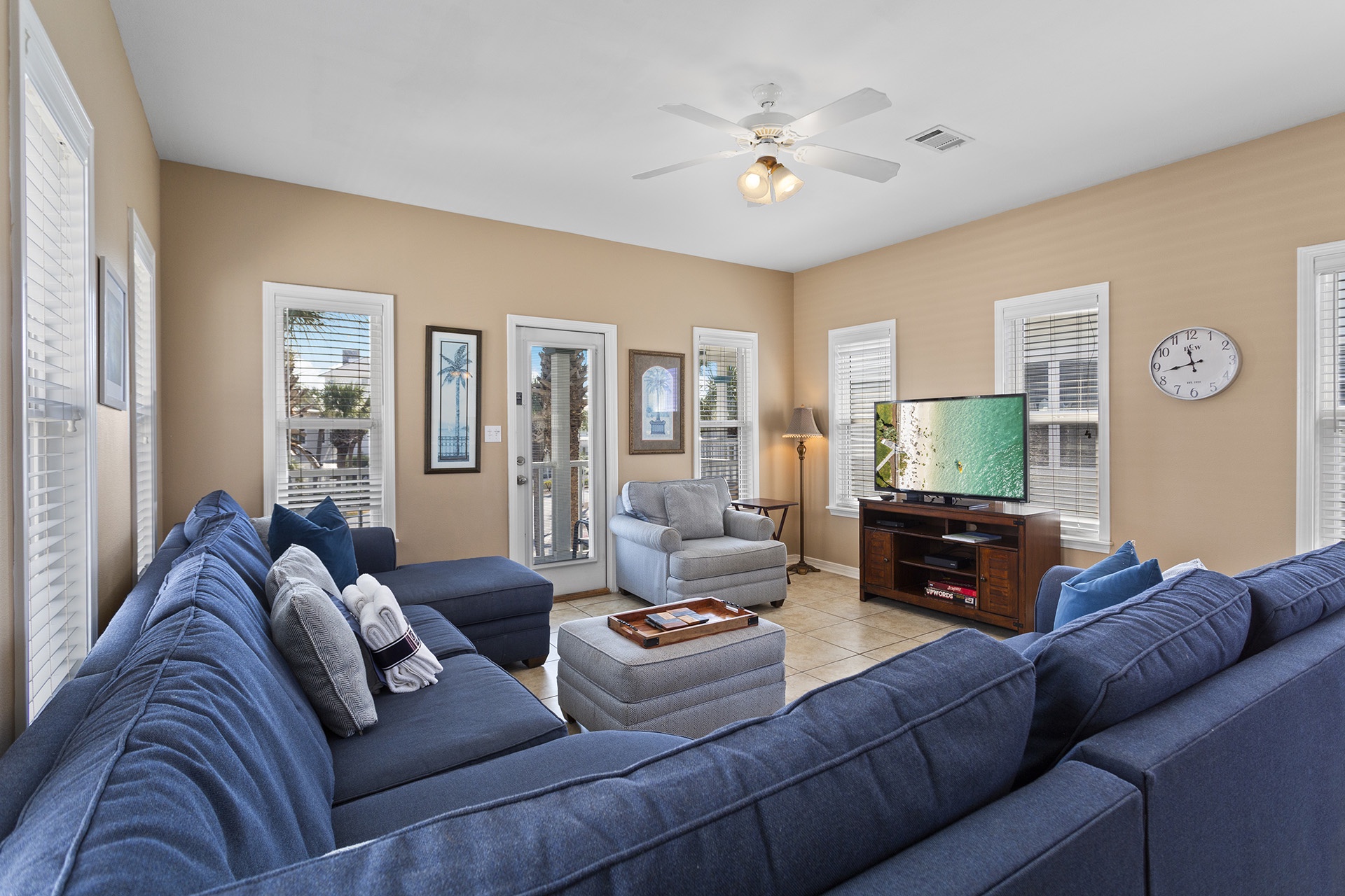 All 4 Fun Living Room