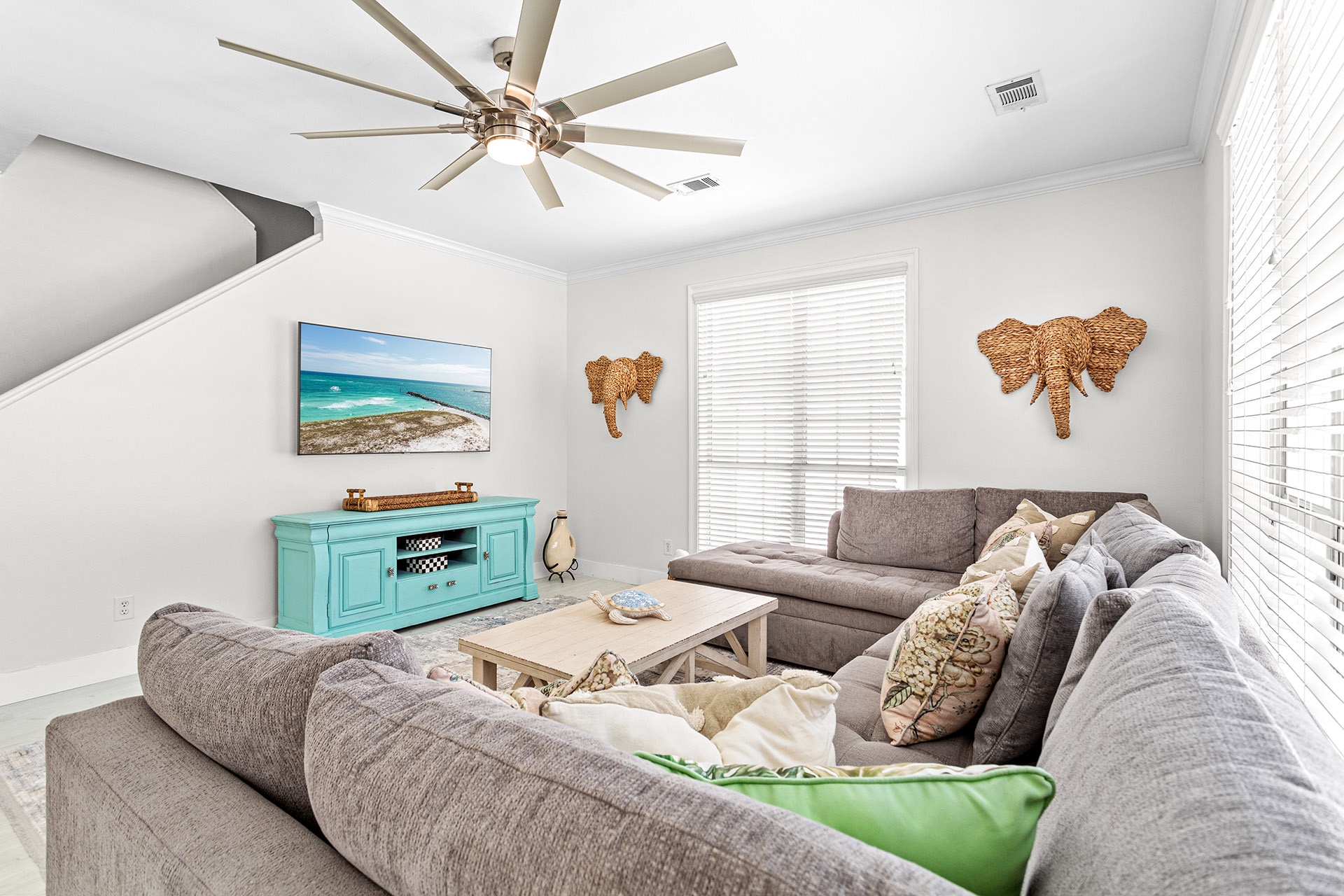 Aquamare Living Room