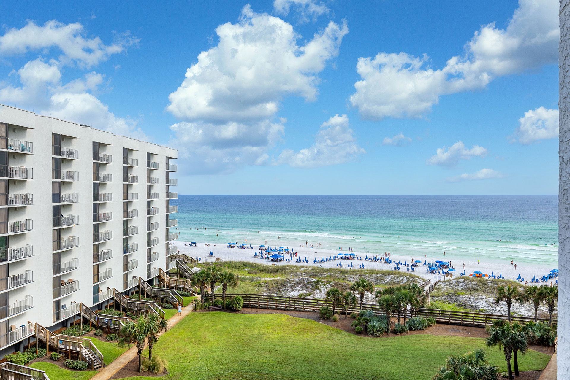 Mainsail 268 Balcony View