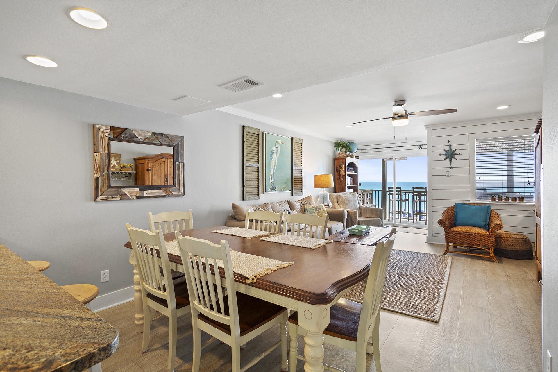 24-Costa-Del-Sol-B8-Dining