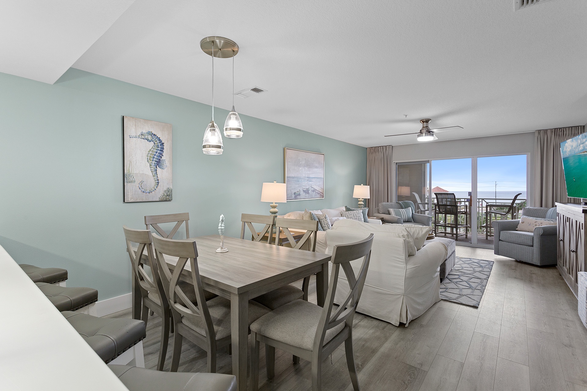 23-Amalfi-Coast-416B-Dining