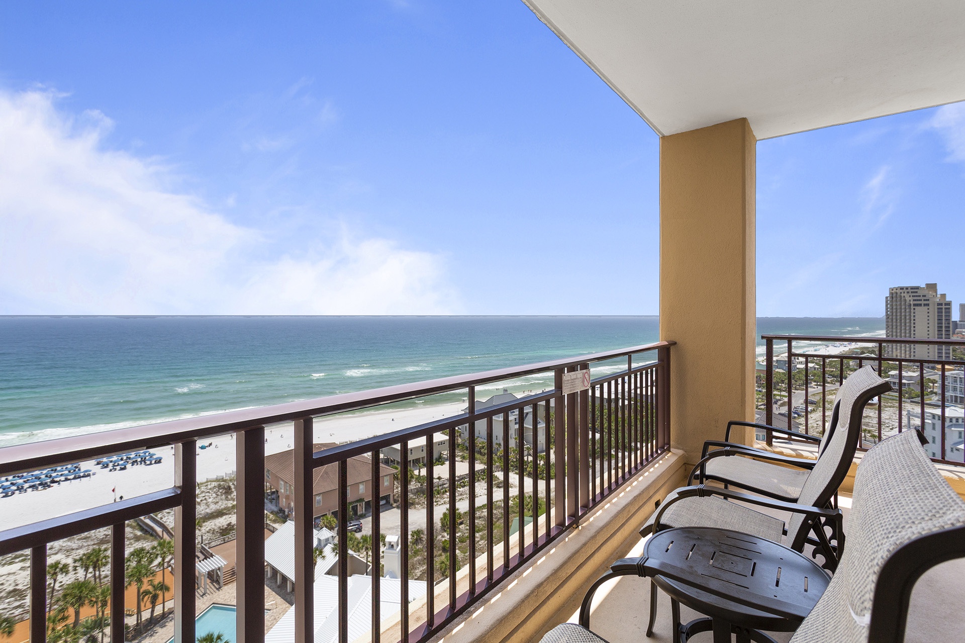 23-Westwinds-4813-Balcony