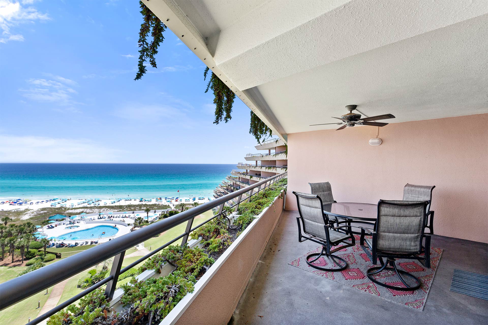 22-Edgewater-1003-Balcony