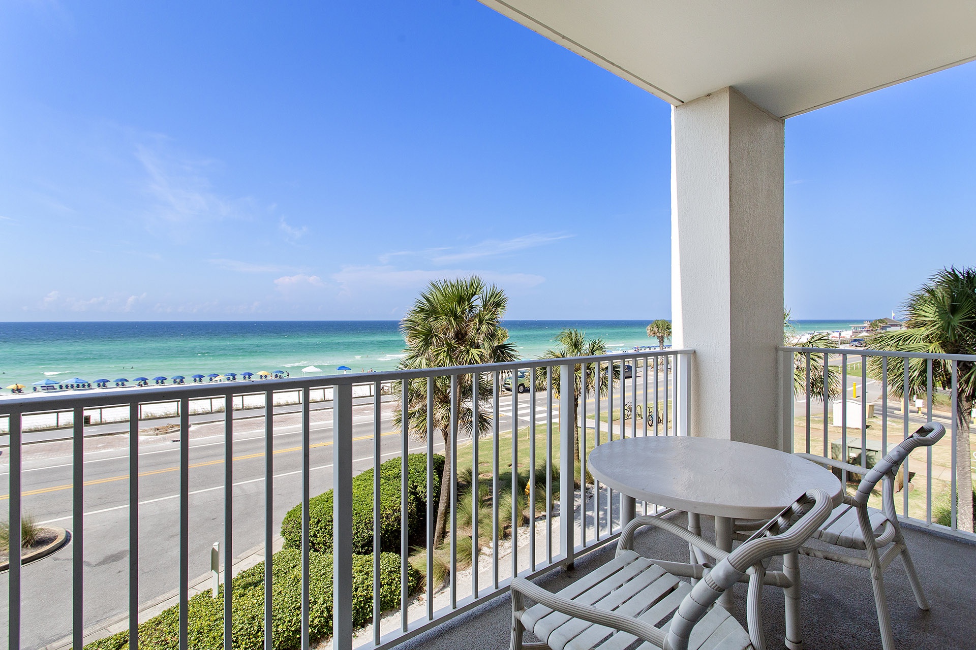 23-Majestic-Sun-209B-Balcony