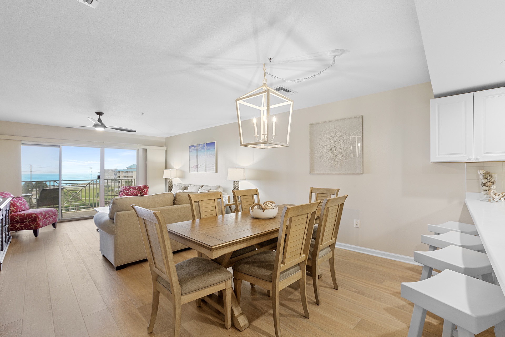 23-Amalfi-Coast-422C-Dining