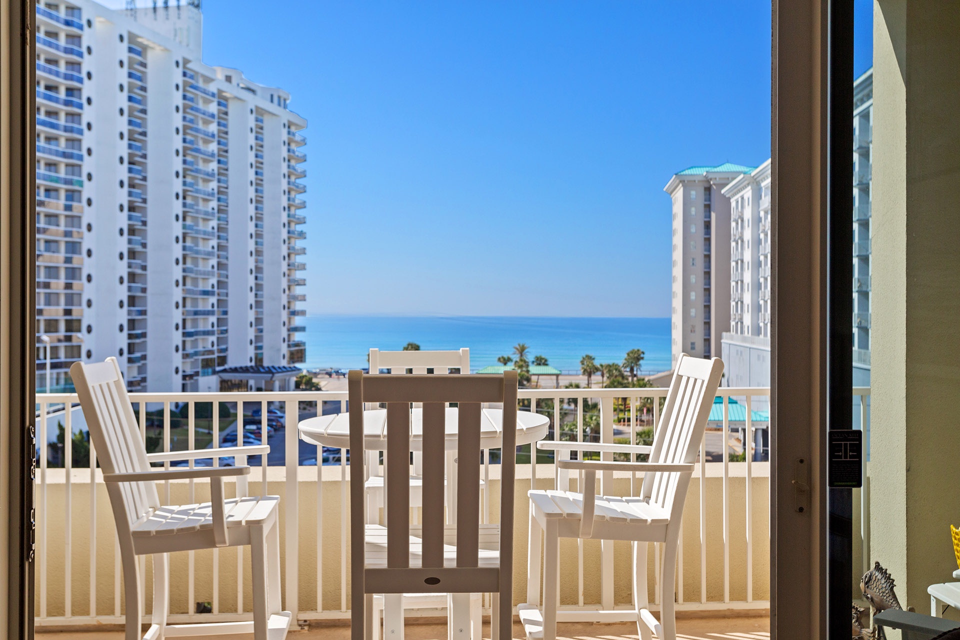 Ariel Dunes I 506 Balcony