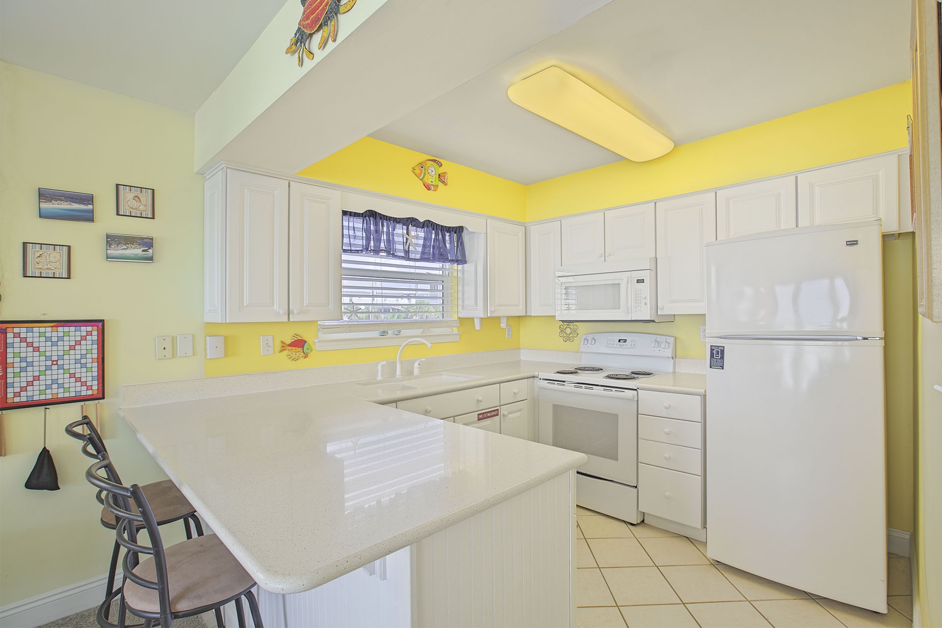 20-Commodores-Retreat-207-Kitchen