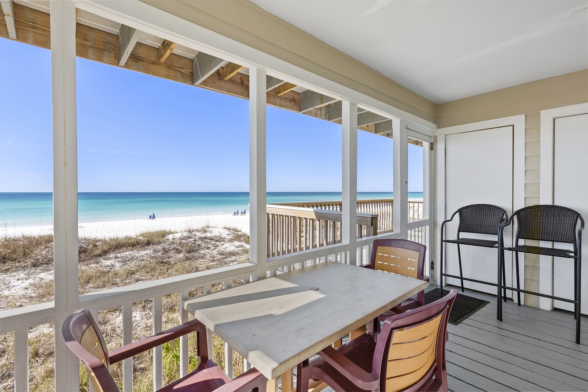 23-Landon-By-The-Sea-1-Patio