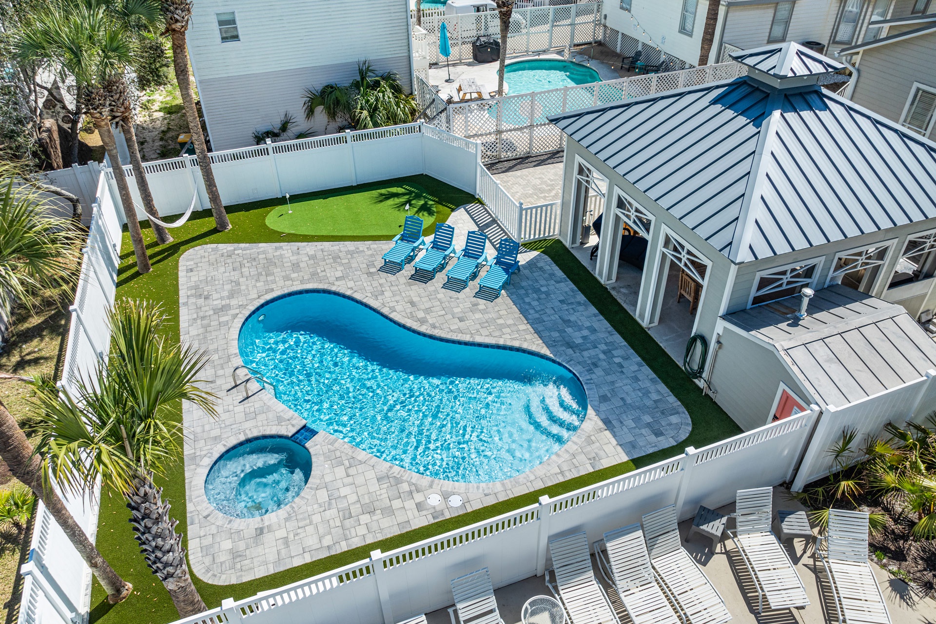 Crystal View Pool Alt