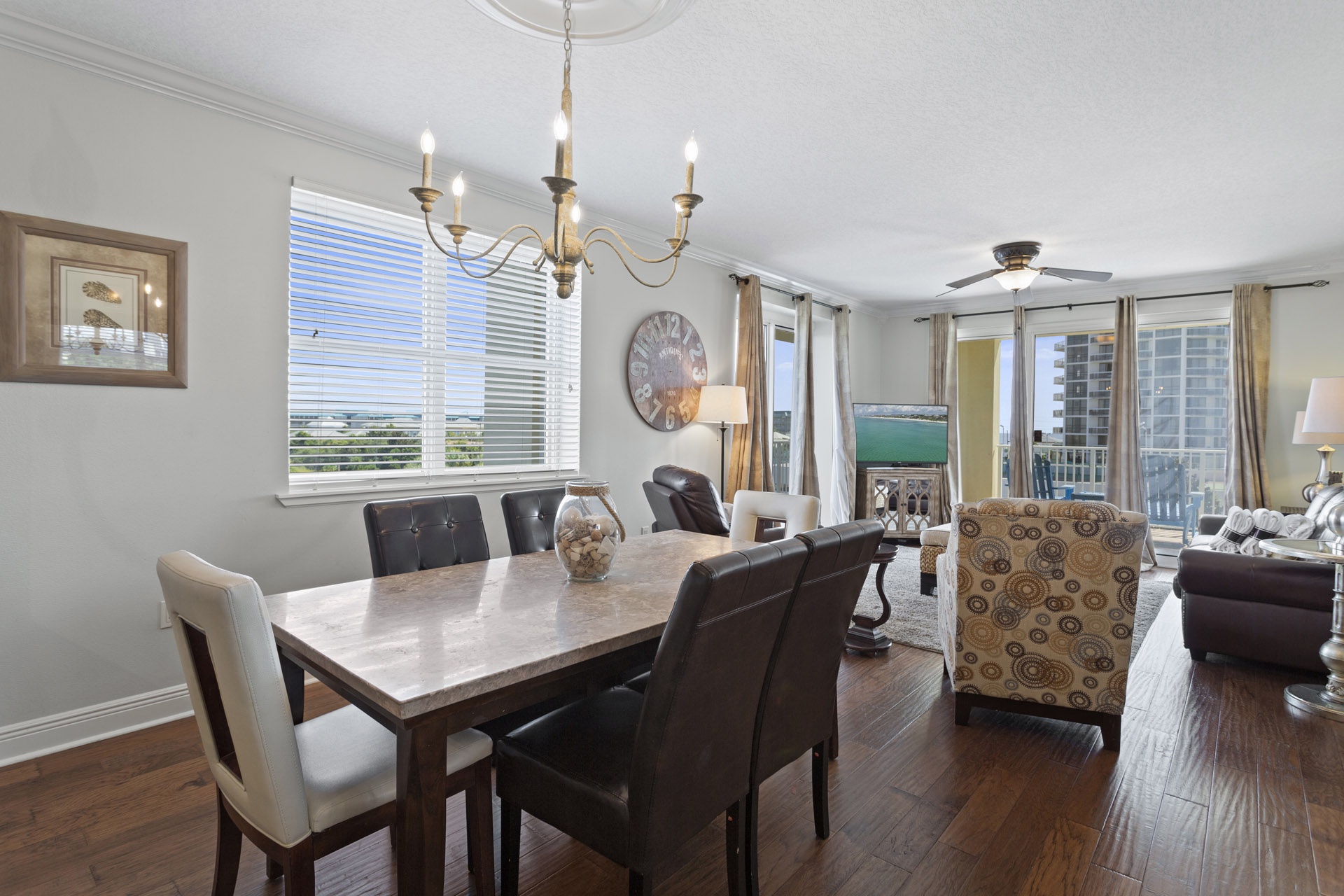 22-Ariel-Dunes-I-401-Dining