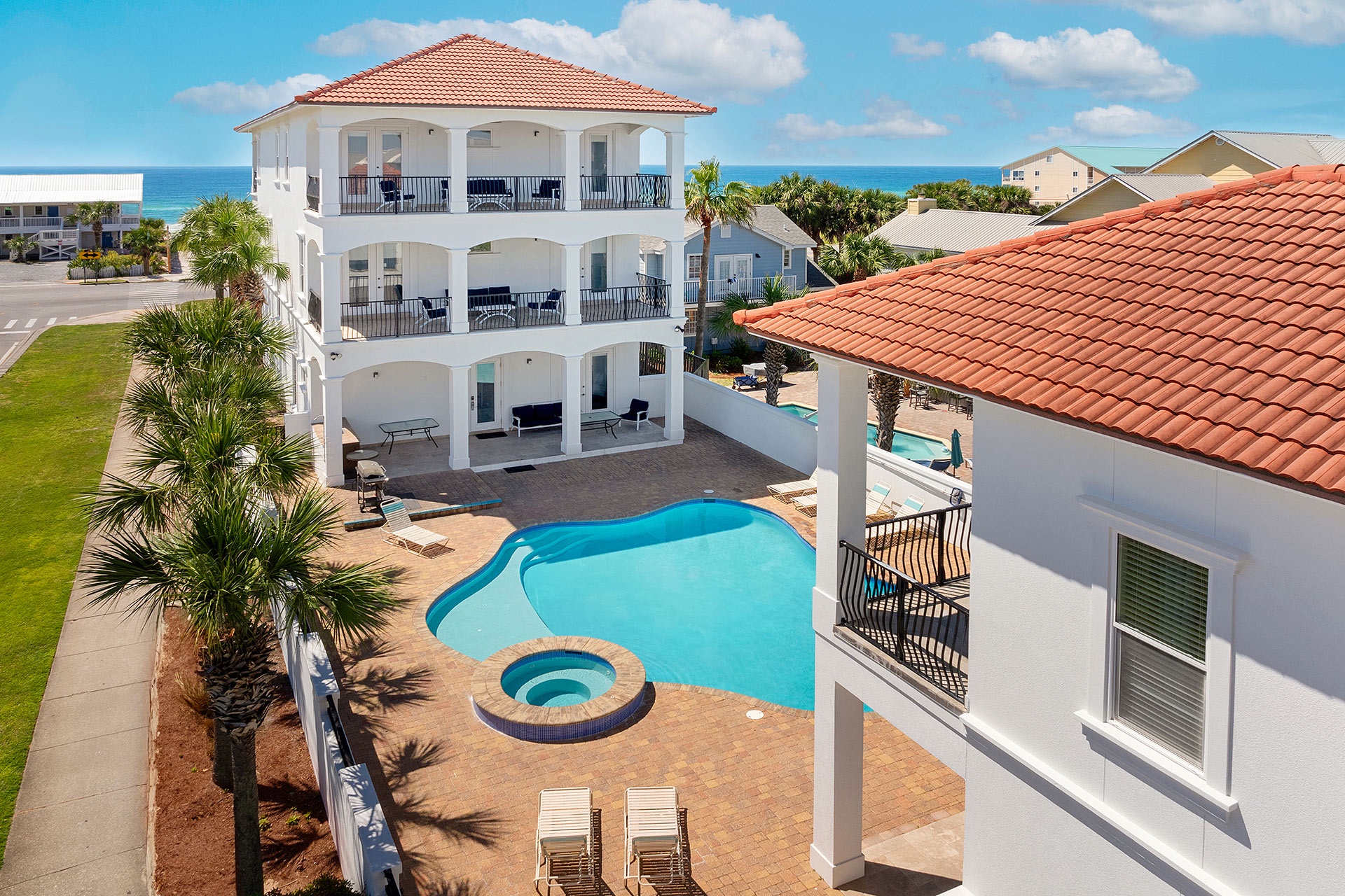 Commanders Palace Pool