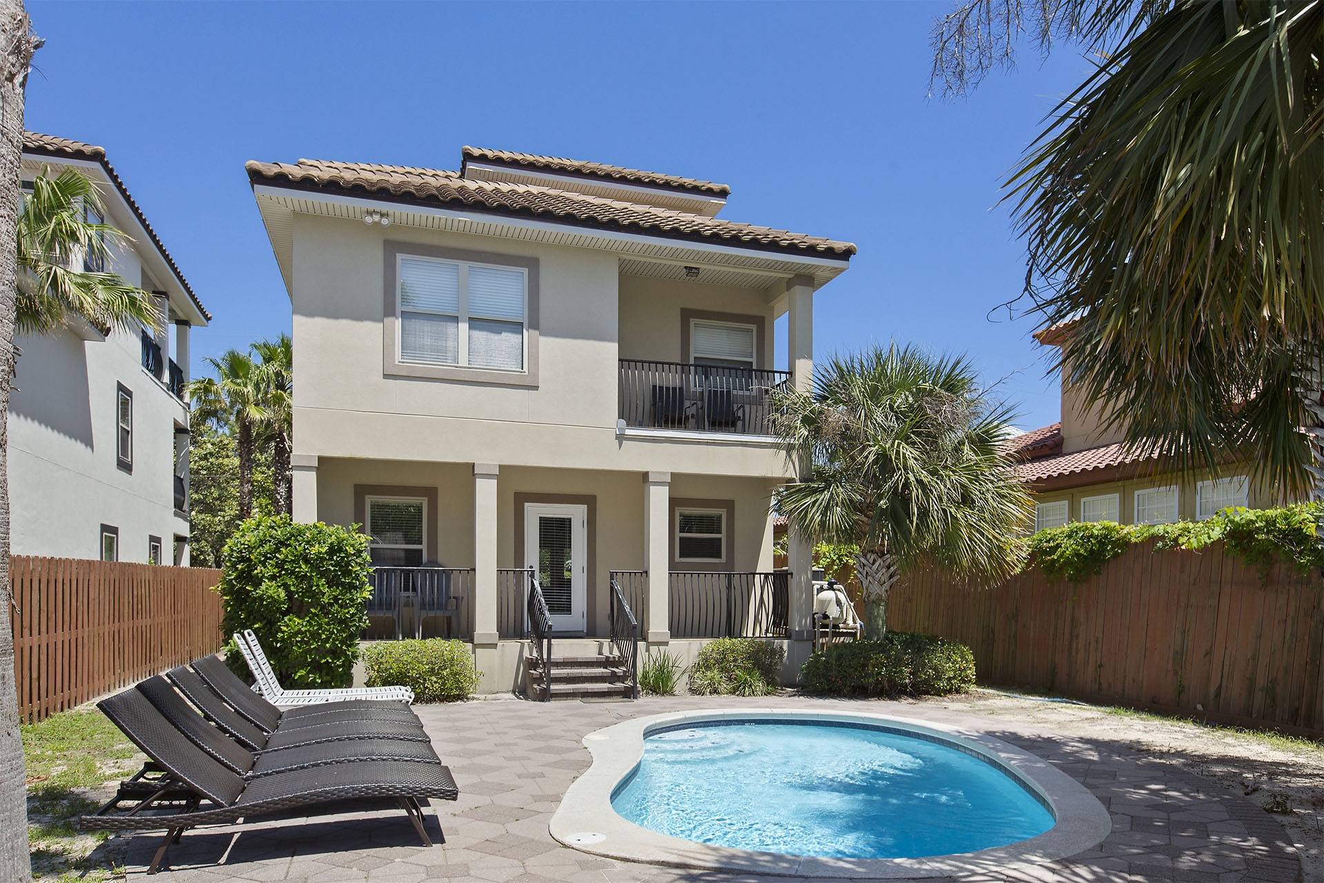 22-Sunset-Beach-Pool