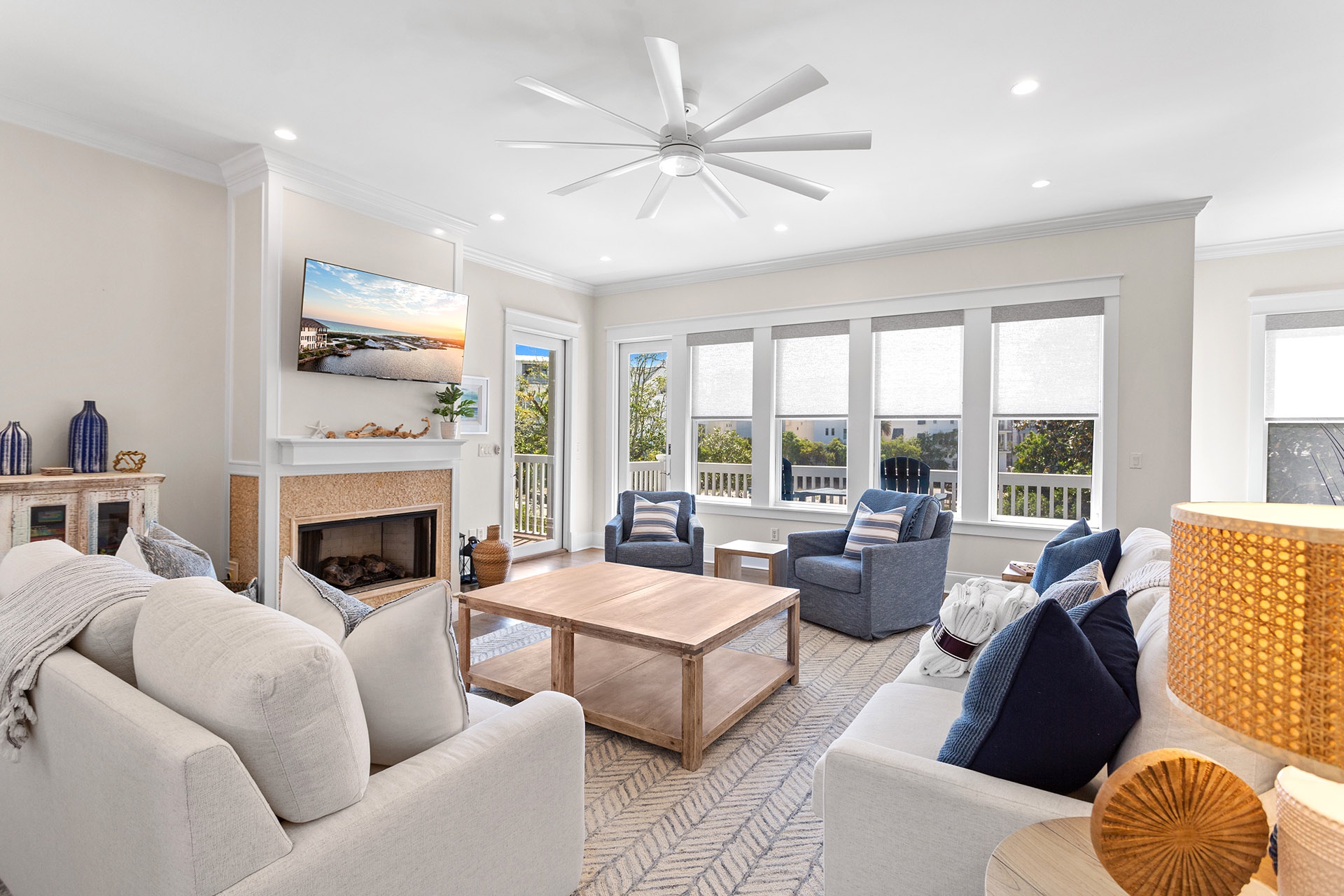 Just Shellin' Living Room