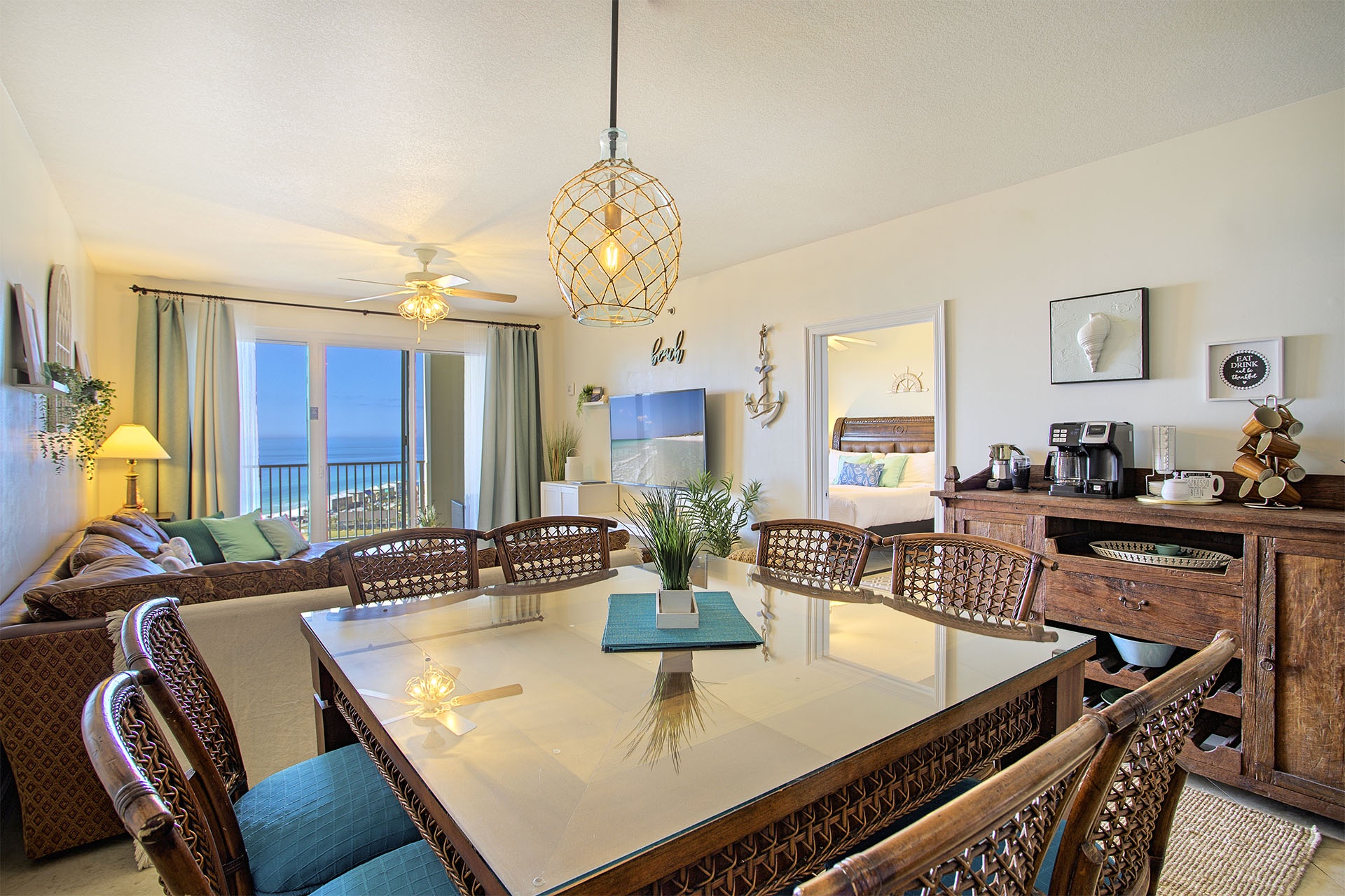 21-Ariel-Dunes-II-1802-Dining