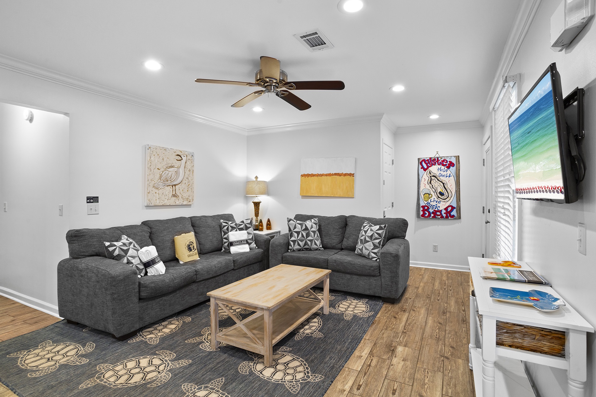 Gulfstrand Down Living Room