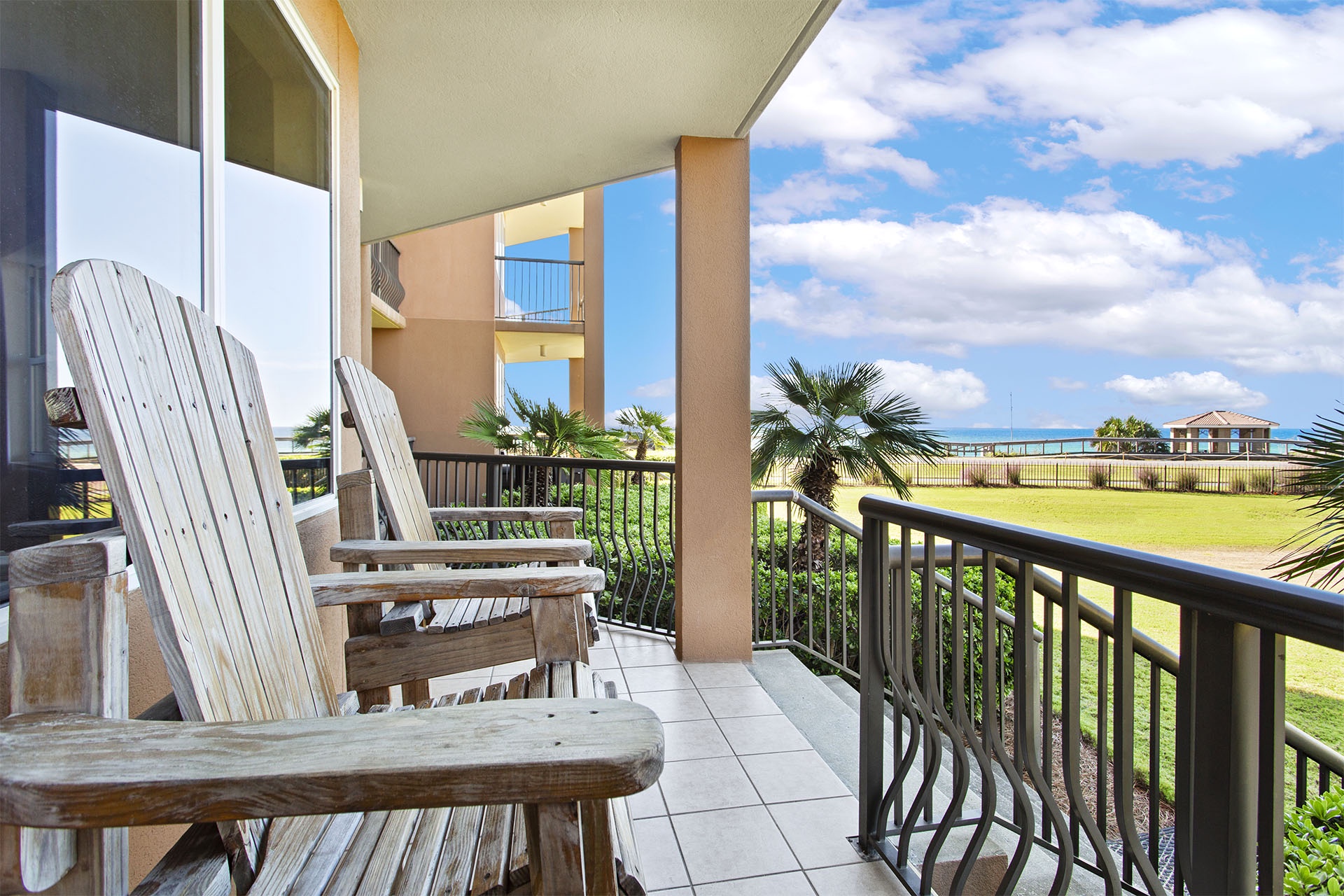 Mediterranea 214E Balcony