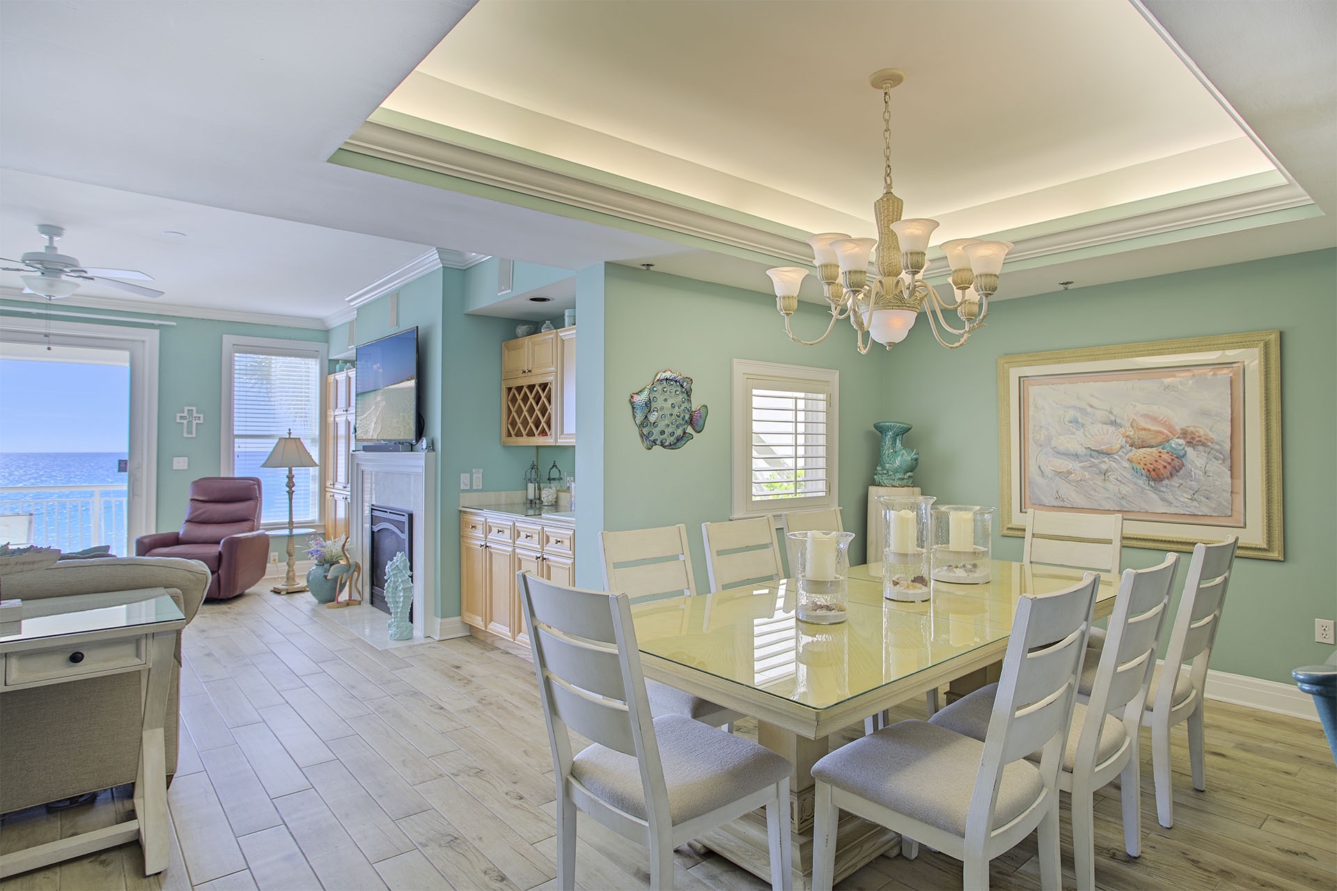 21-Grandview-201-Dining