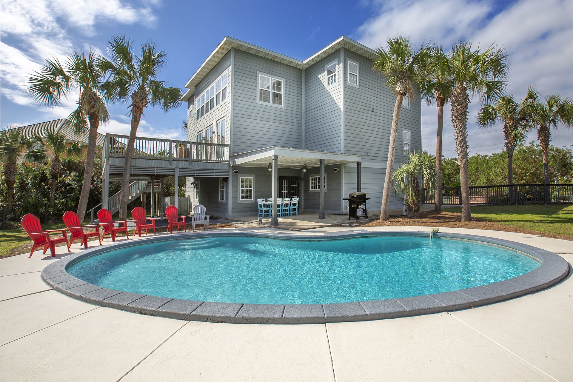 20-Holiday-Isle-Serenity-Pool