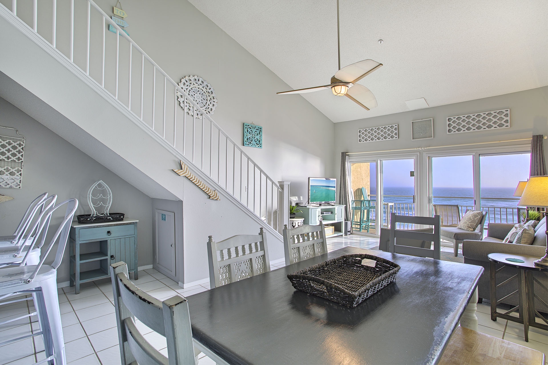 21-Crystal-Sands-315A-Dining