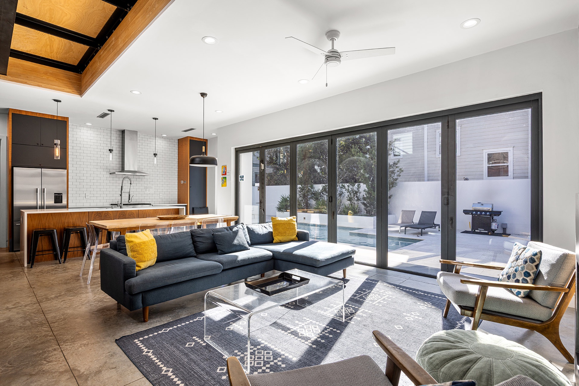 Day Dreamer Living Room Alt