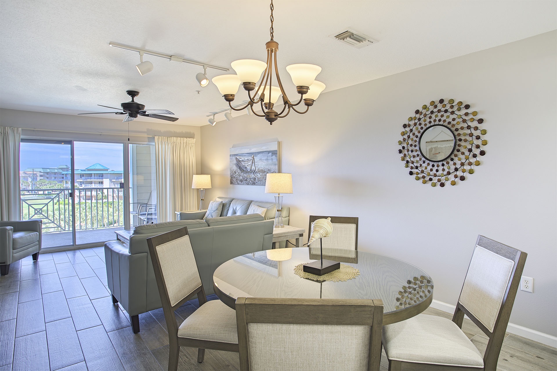 21-Amalfi-Coast-427D-Dining