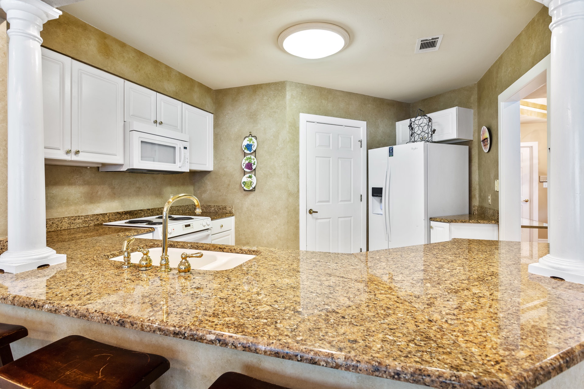 22-Tivoli-Terrace-5402-Kitchen